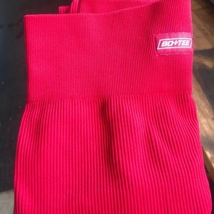 Bo and tee work out legging in RED